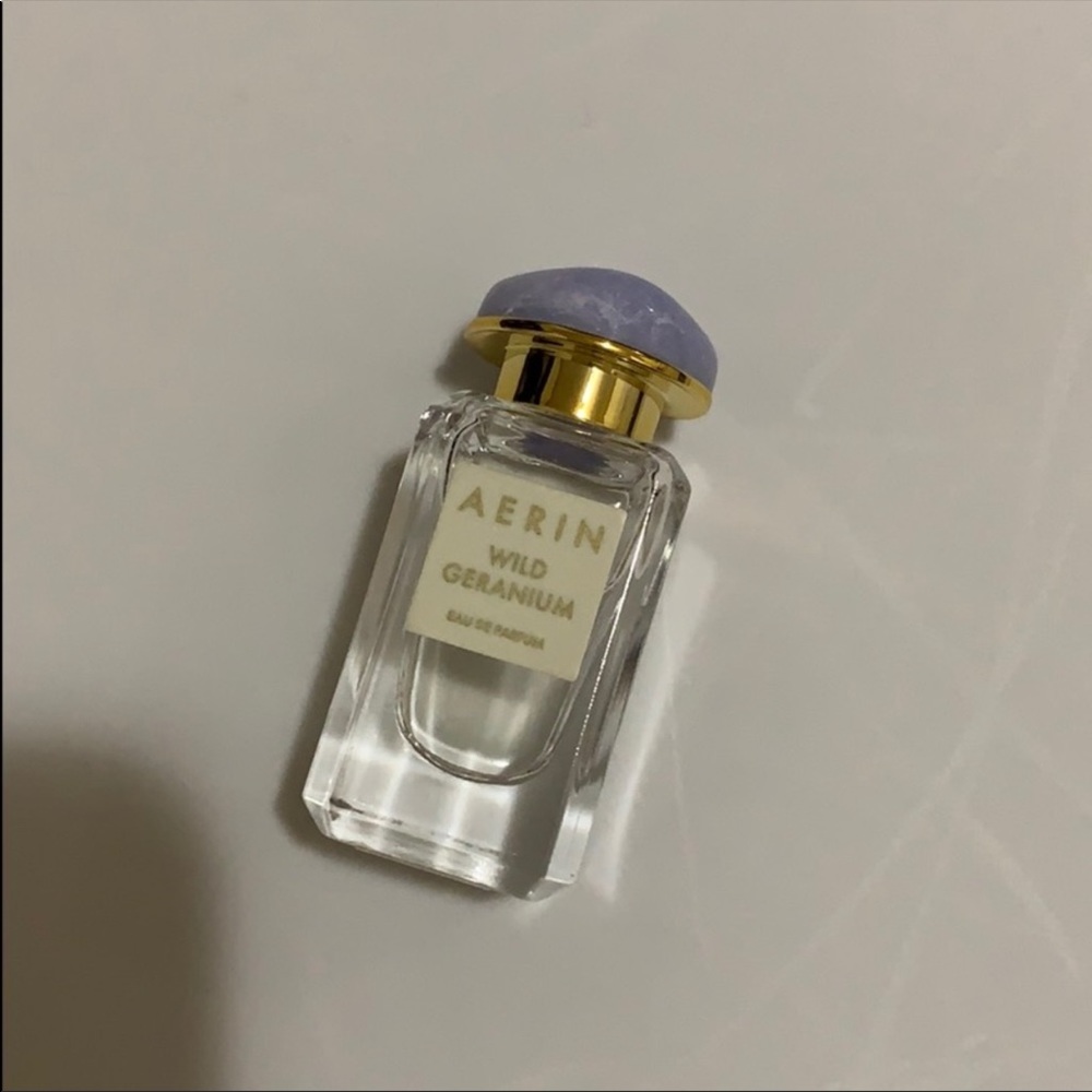 Aerin - Picture 2 of 2